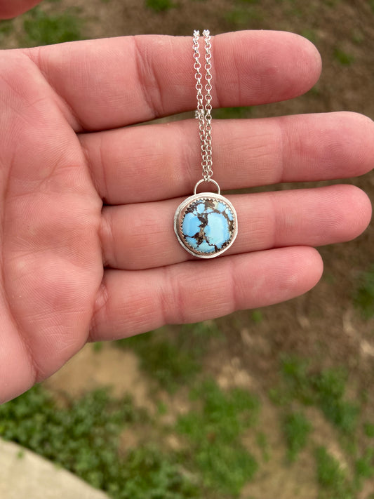 Golden Hills round necklace
